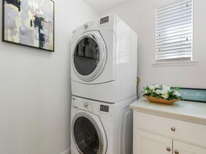 211 Okeefe Way, Mountain View CA 94041