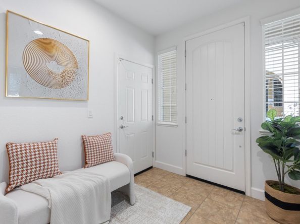 211 Okeefe Way, Mountain View CA 94041