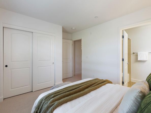 211 Okeefe Way, Mountain View CA 94041