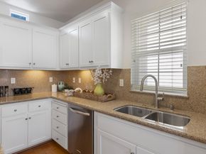 211 Okeefe Way, Mountain View CA 94041