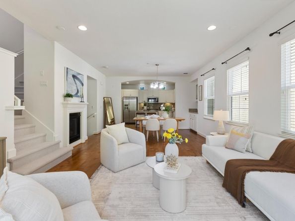 211 Okeefe Way, Mountain View CA 94041