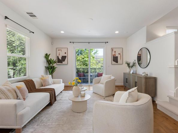 211 Okeefe Way, Mountain View CA 94041