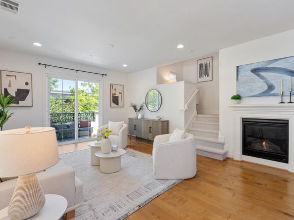 211 Okeefe Way, Mountain View CA 94041