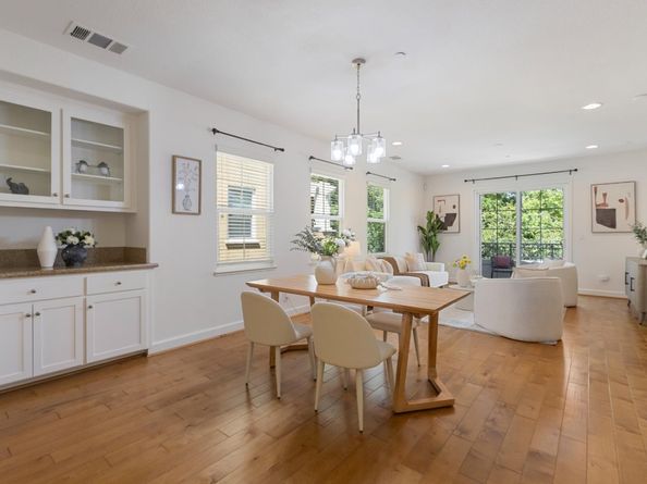 211 Okeefe Way, Mountain View CA 94041