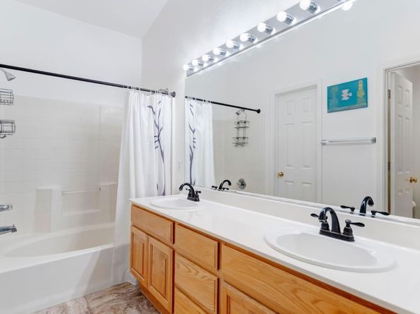 7445 Brigadoon Way, Dublin CA 94568
