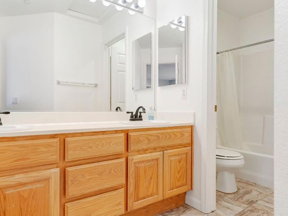 7445 Brigadoon Way, Dublin CA 94568