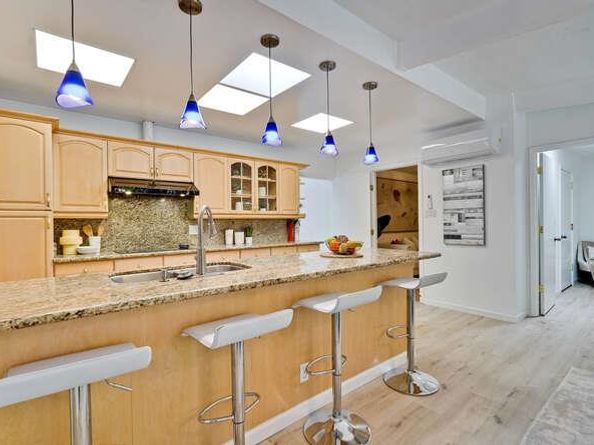 731 E Charleston Road, Palo Alto CA 94303