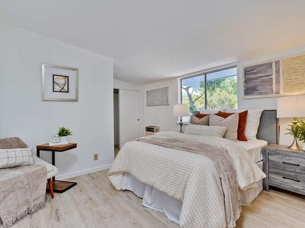 731 E Charleston Road, Palo Alto CA 94303