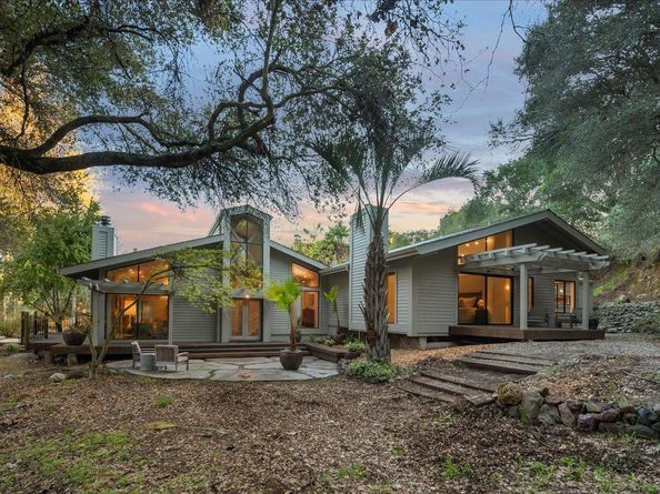 28140 Story Hill Lane, Los Altos Hills CA 94022