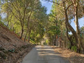 28140 Story Hill Lane, Los Altos Hills CA 94022