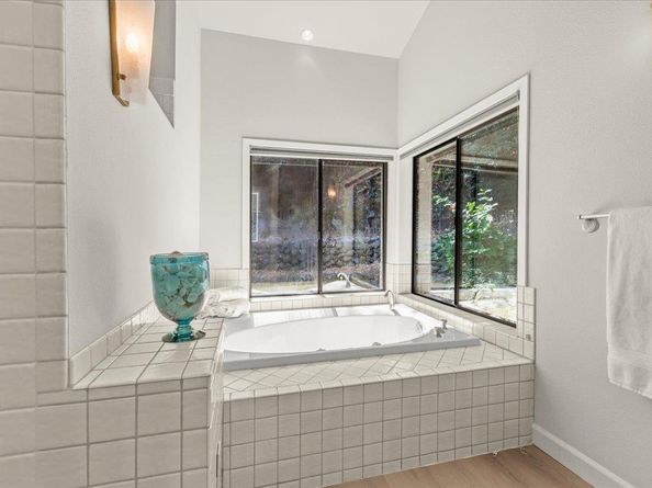 28140 Story Hill Lane, Los Altos Hills CA 94022