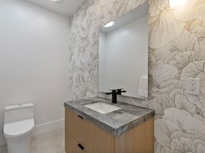 18071 Saratoga Los Gatos Road, Monte Sereno CA 95030