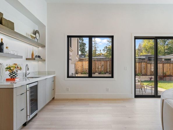 18071 Saratoga Los Gatos Road, Monte Sereno CA 95030