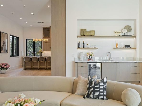 18071 Saratoga Los Gatos Road, Monte Sereno CA 95030