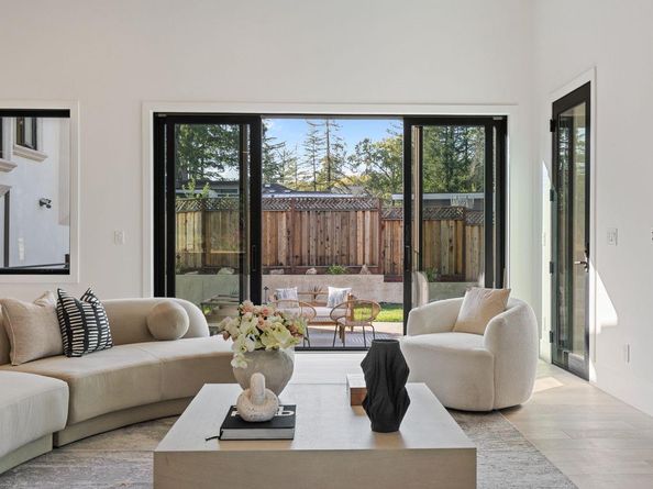 18071 Saratoga Los Gatos Road, Monte Sereno CA 95030