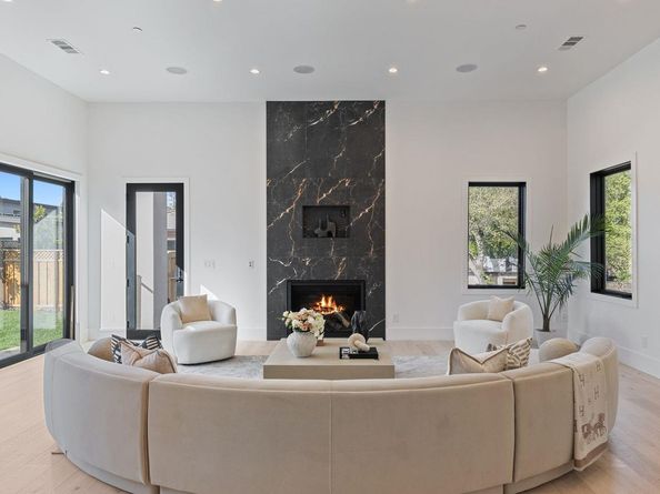 18071 Saratoga Los Gatos Road, Monte Sereno CA 95030