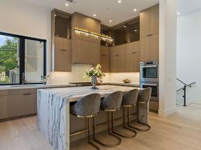 18071 Saratoga Los Gatos Road, Monte Sereno CA 95030