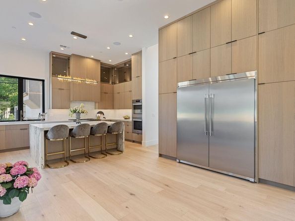 18071 Saratoga Los Gatos Road, Monte Sereno CA 95030