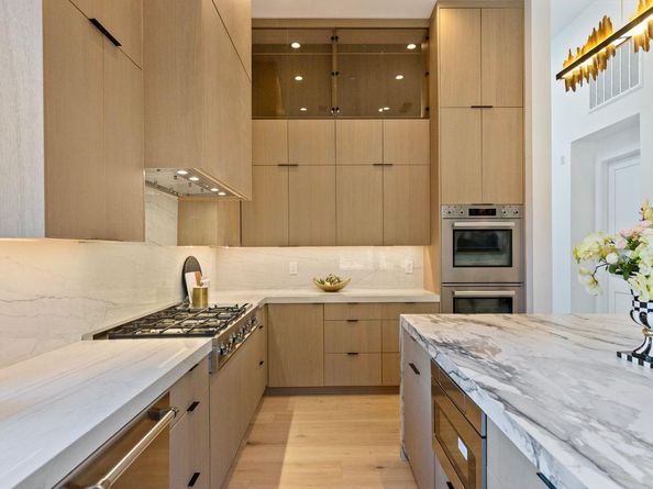 18071 Saratoga Los Gatos Road, Monte Sereno CA 95030