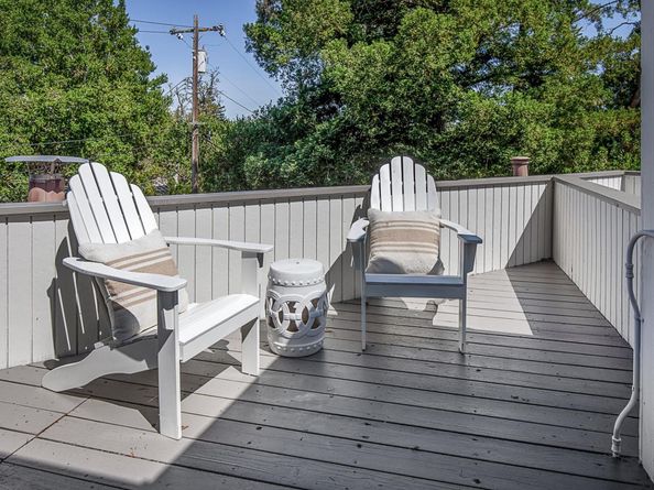 1231 Gronwall Lane, Los Altos CA 94024