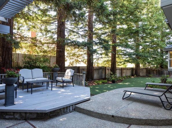4 Woodleaf Avenue, Redwood City CA 94061