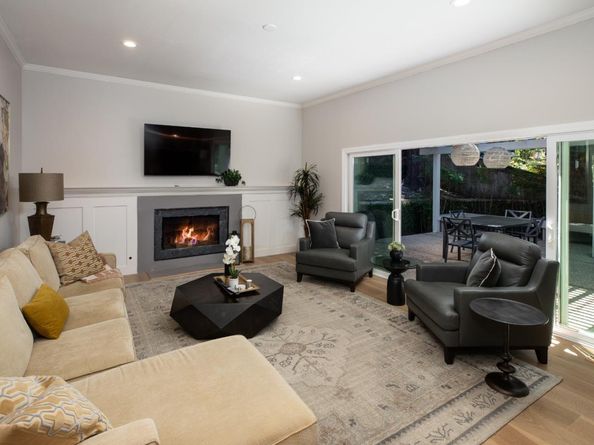 4 Woodleaf Avenue, Redwood City CA 94061