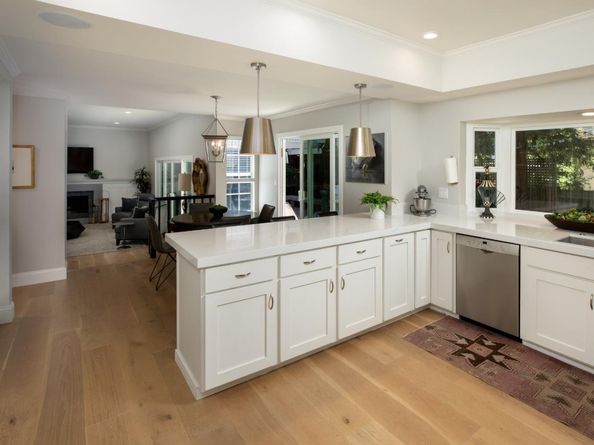 4 Woodleaf Avenue, Redwood City CA 94061
