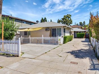 1522 Hudson Street