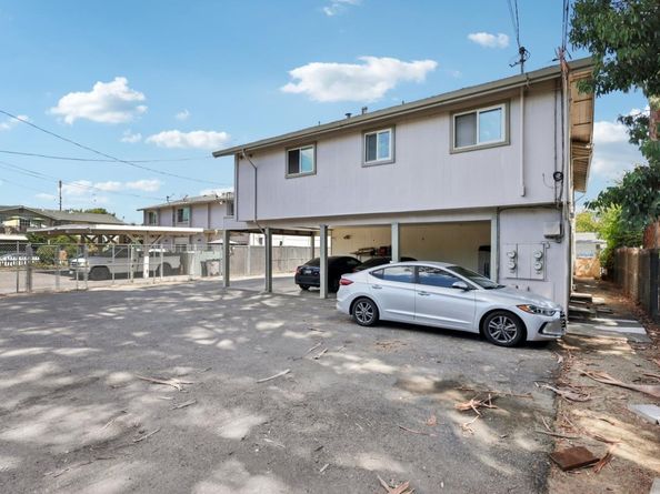 476 Branham Lane, San Jose CA 95111
