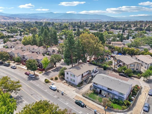 476 Branham Lane, San Jose CA 95111