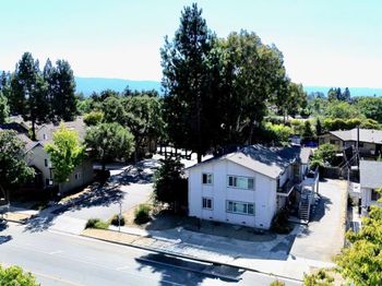 476 Branham Lane