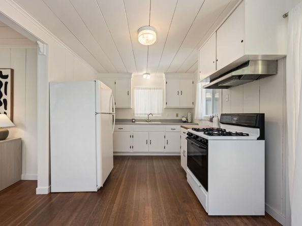 129 Alvarado Street, Brisbane CA 94005