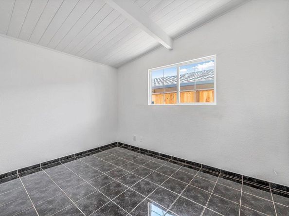 1877 Darwin Way, San Jose CA 95122