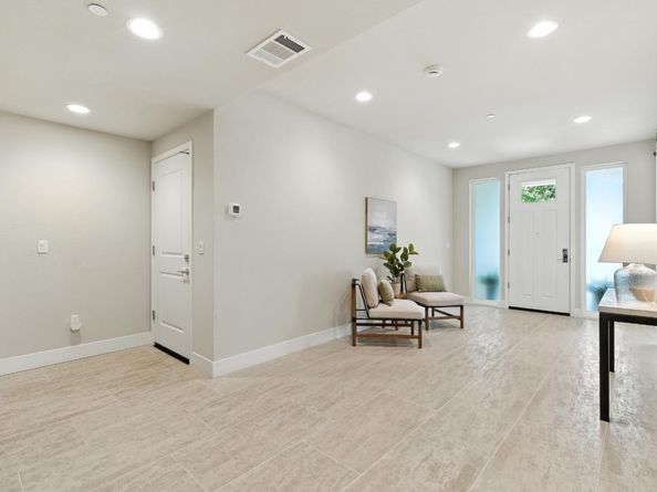 19 Waterline Place, Richmond CA 94801