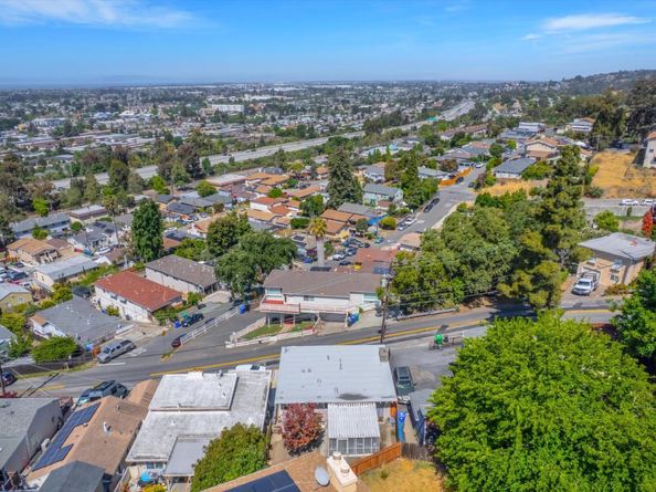 2084 167th Avenue, San Leandro CA 94578