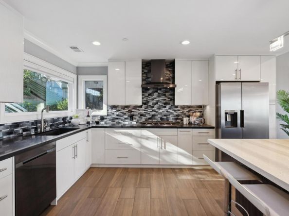 560 California Way, Woodside CA 94062