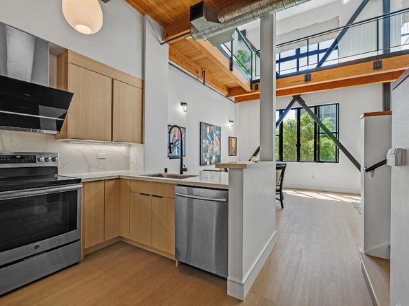 333 Santana Row 224, San Jose CA 95128