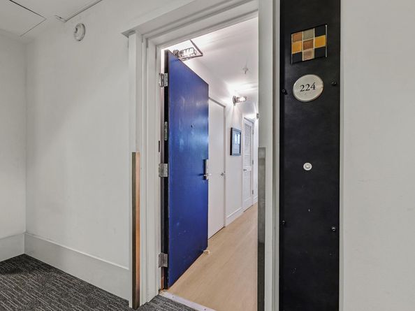 333 Santana Row 224, San Jose CA 95128