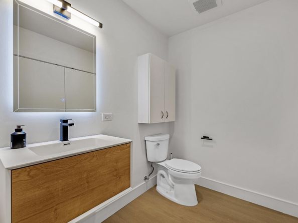 333 Santana Row 224, San Jose CA 95128
