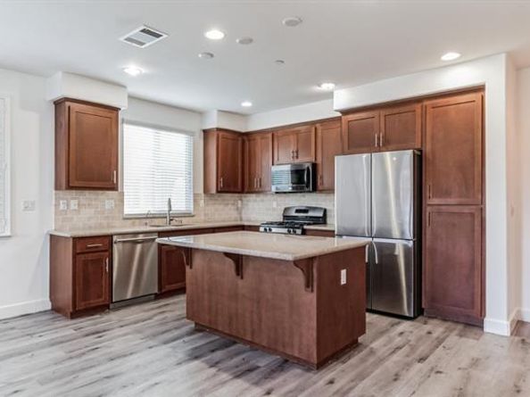 276 Currlin Circle, Milpitas CA 95035