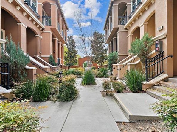 276 Currlin Circle, Milpitas CA 95035
