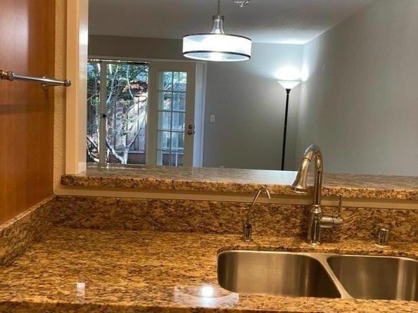 201 Ada Avenue 25, Mountain View CA 94043