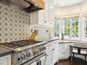 957 University Drive, Menlo Park CA 94025