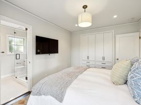 957 University Drive, Menlo Park CA 94025