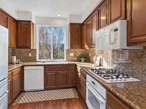 2272 Towne Circle, Mountain View CA 94040