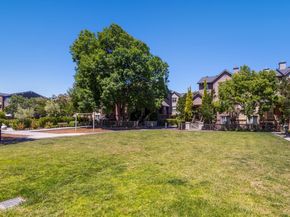 2272 Towne Circle, Mountain View CA 94040