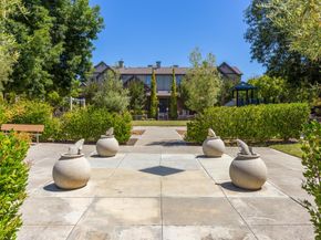 2272 Towne Circle, Mountain View CA 94040