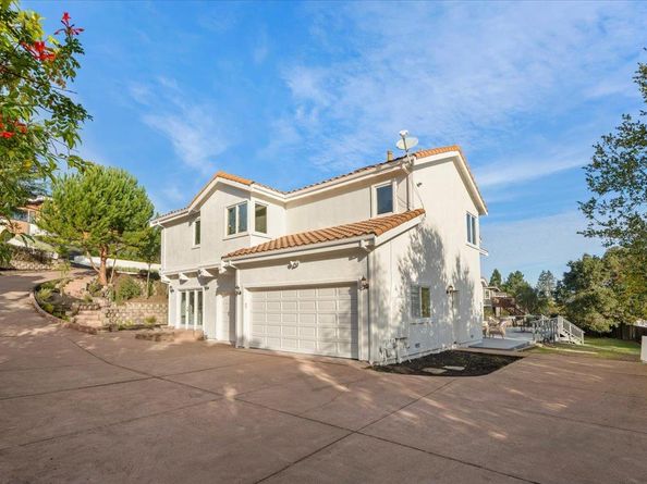 3961 Jefferson Avenue, Redwood City CA 94062