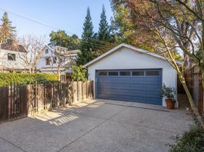 580 Lincoln Avenue, Palo Alto CA 94301