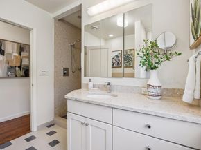 580 Lincoln Avenue, Palo Alto CA 94301